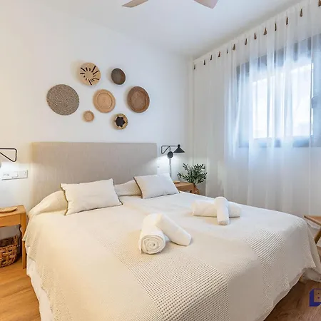 Boho 100m To By Better Bookings Apartment